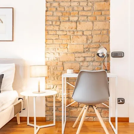 Easylife - Elegante Trilocale In Zona Porta Venezia Apartment